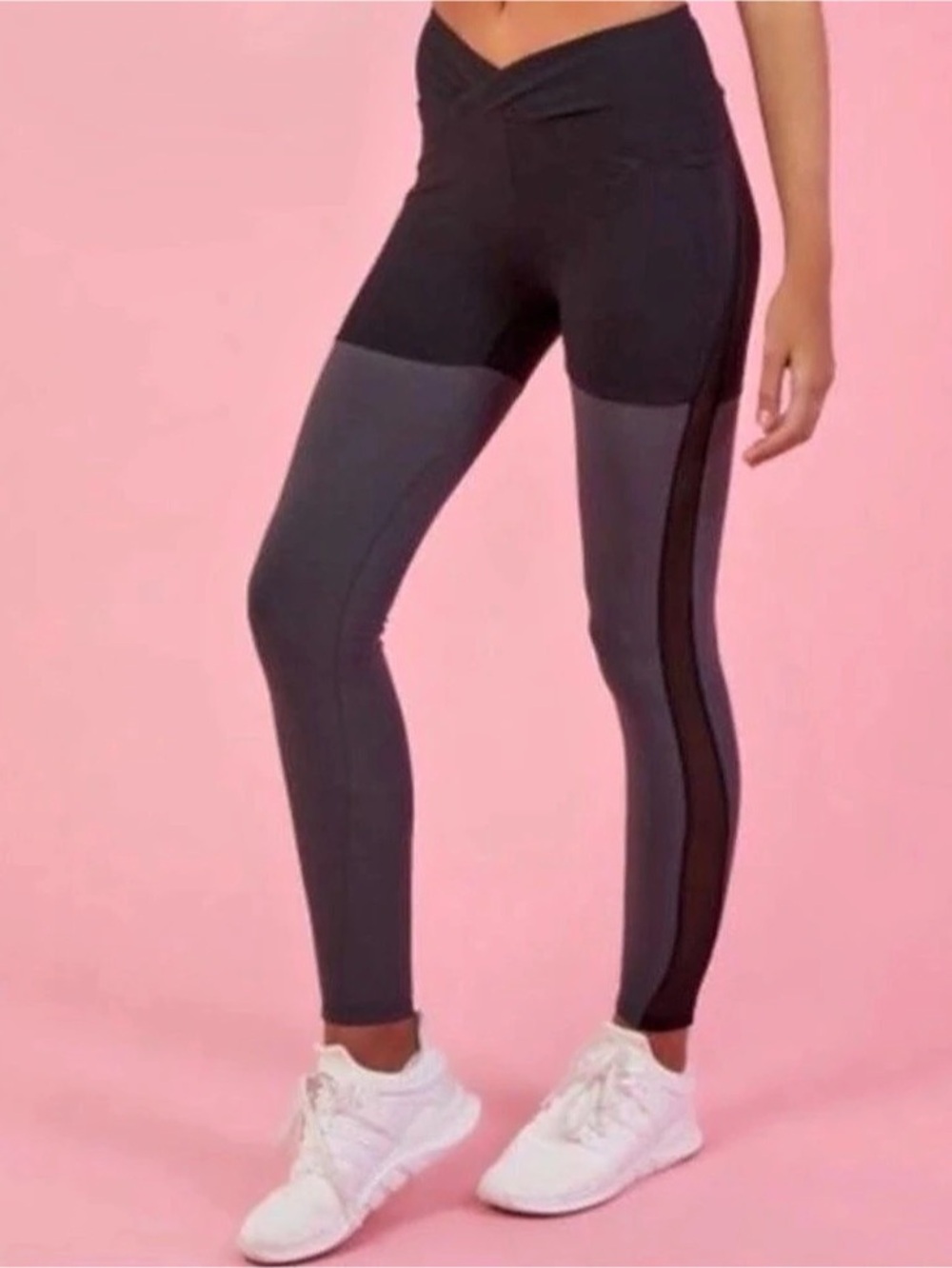 Gymshark x Nikki Blackketter Dynamic Leggings Black & Gray Small
